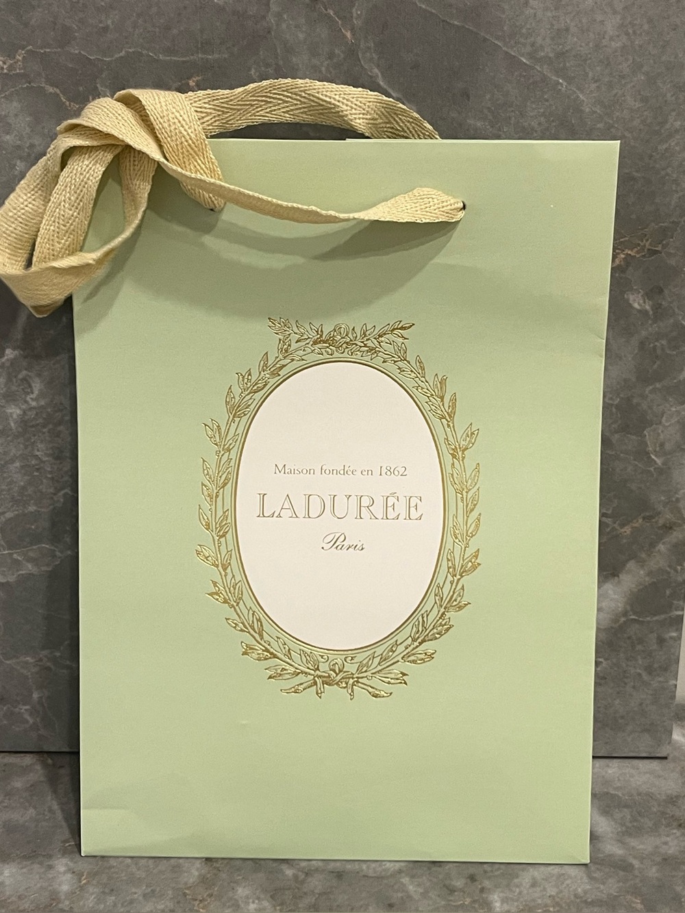 $2/ Laduree Gift Bag